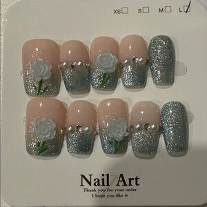 Elegant light blue Glitter handmade press on Nail Art Set